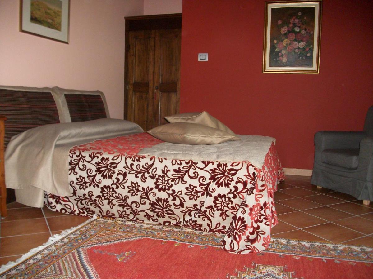 La Corte Di Langa Guest House Albaretto della Torre Cameră foto