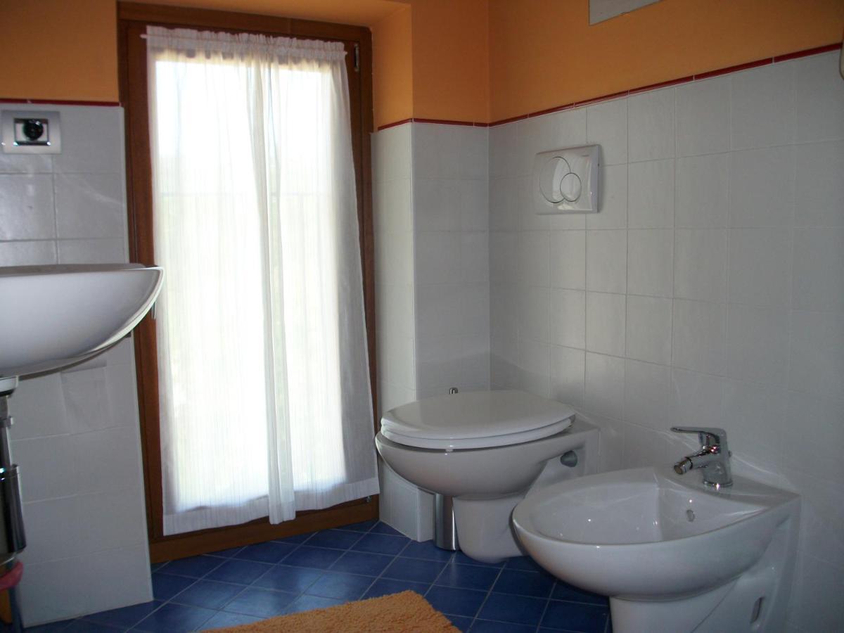 La Corte Di Langa Guest House Albaretto della Torre Cameră foto